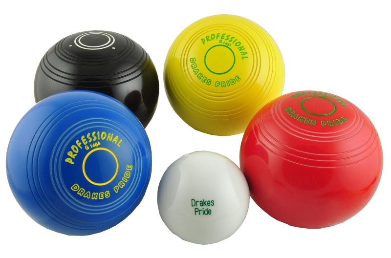 Drakes Pride Junior Professional Bowls Set of 4.